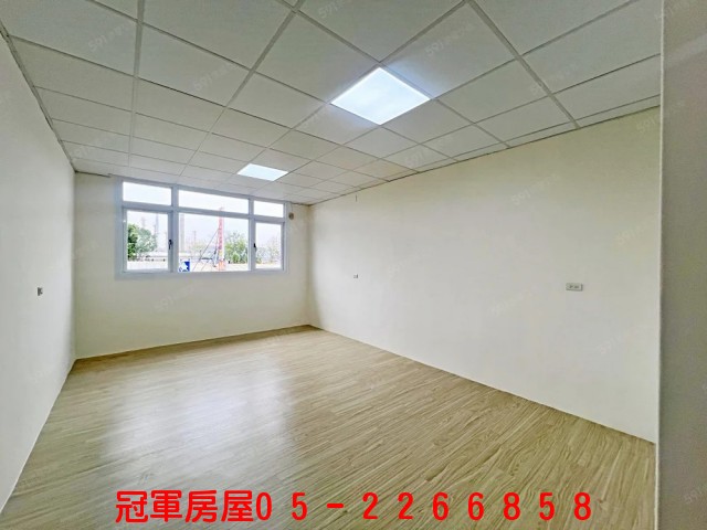 正世賢路上星巴克旁—全新裝修店面住家-嘉義縣市房屋銷售網(冠軍房屋)05-2266858~~ 嘉義房屋 嘉義買屋 嘉義賣屋 嘉義透天 嘉義仲介 嘉義不動產 嘉義租屋 正世賢路上星巴克旁—全新裝修店面住家 物件照片07